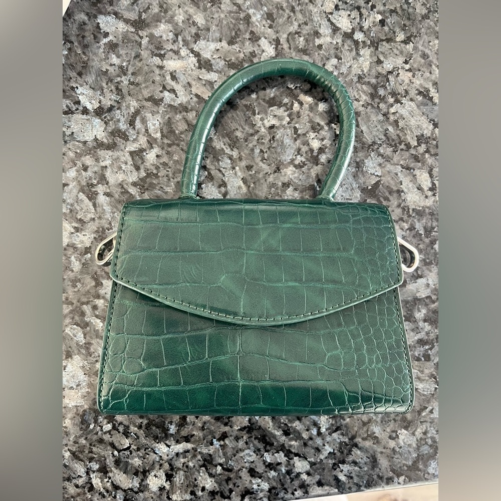 Urban Outfitters Lilly Lily Green Mini Crossbody Handbag Handle Bag Crocodile